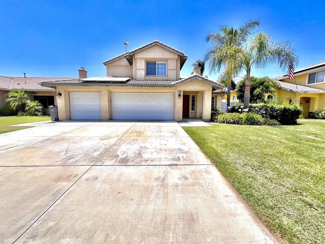 Primary Photo - 26587 Alta Ave