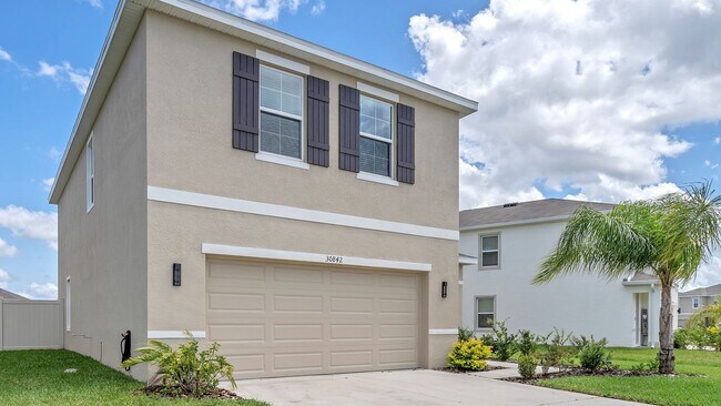 Building Photo - Welcome to this charming home nestled in t...