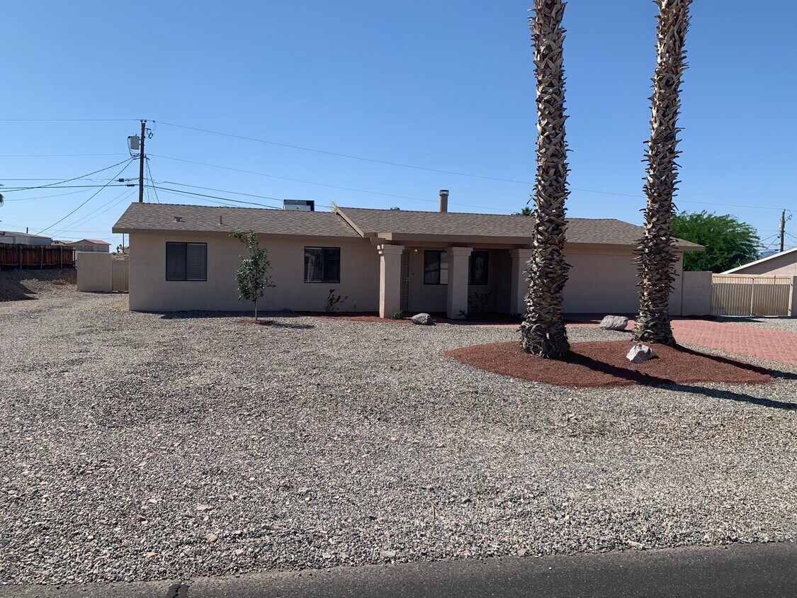 Foto principal - 3620 Breakwater Dr