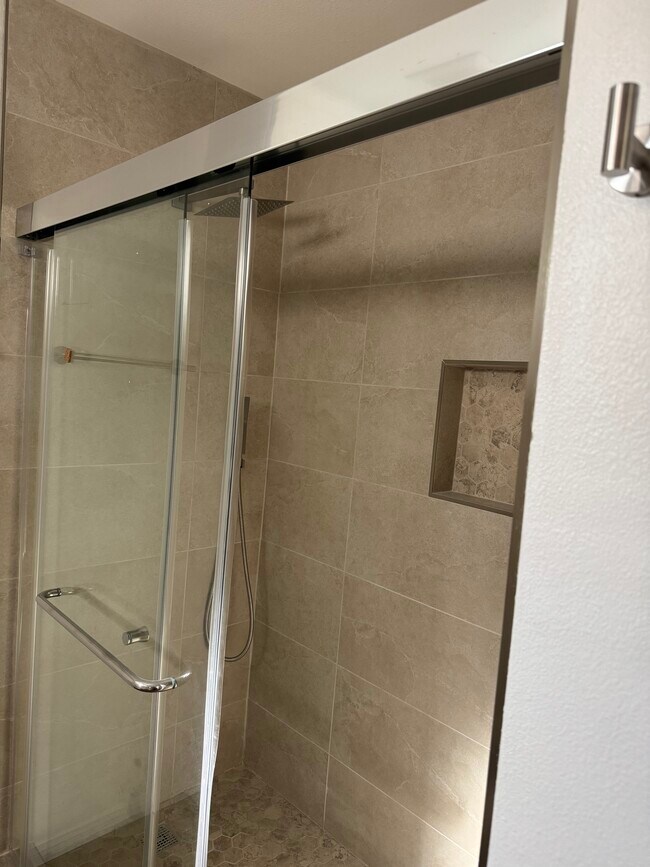 Foto del edificio - 74430 Driftwood Dr