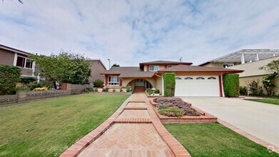 Building Photo - 16401 Redlands Ln