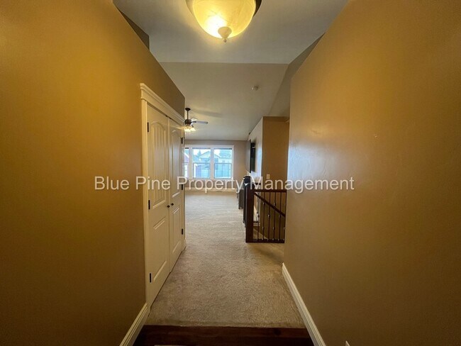 Foto del edificio - 2717 Mary Dr