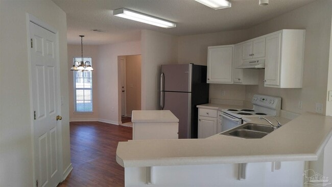 Building Photo - 4851 Jaimee Leigh Dr