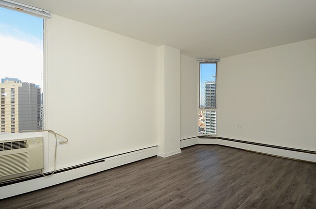 Foto del edificio - 55 W Chestnut St