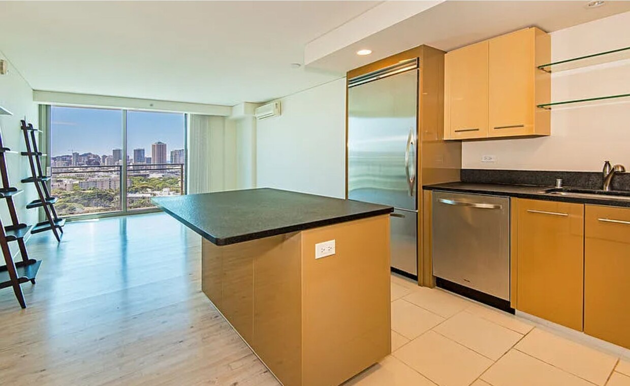 Foto principal - Luxury 1-Bedroom Condo in Downtown – 20th ...