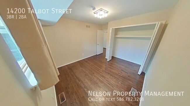 Building Photo - 14200 Talbot St