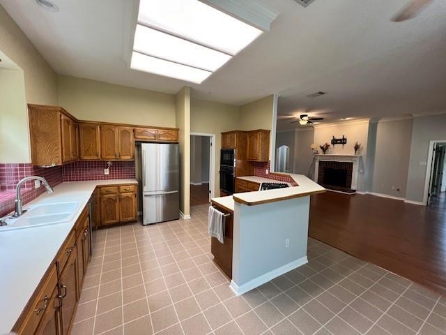 Foto del edificio - 1239 Rocky Creek Dr