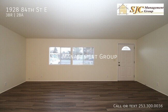 Building Photo - Three bedroom home for rent in Tacoma