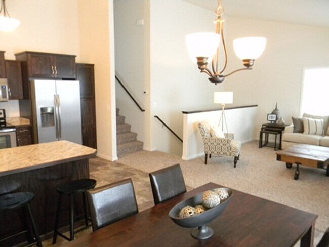 Foto del edificio - 3 bedroom Twin home