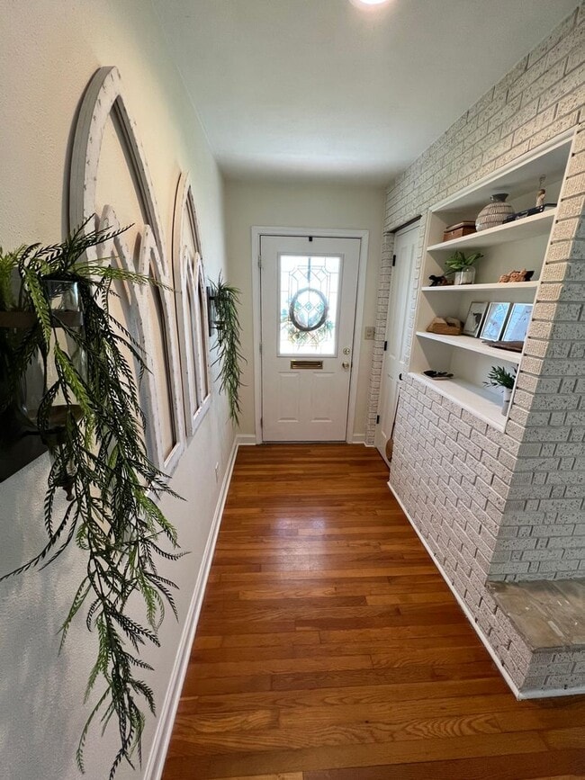 Building Photo - Splendid 3 Bed/2 Bath Home in North Pensacola