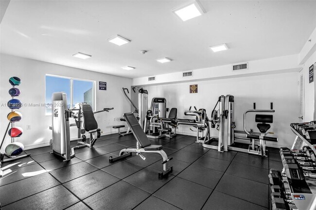 Foto del edificio - 816 NW 11th St