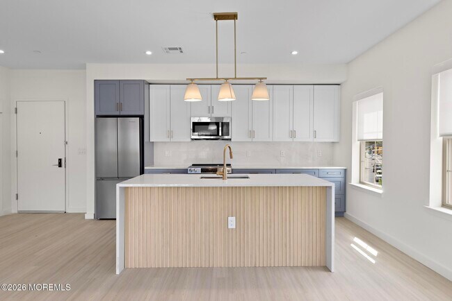 Building Photo - 505 NJ-35