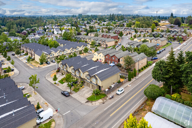 Kelly Creek Estate Townhomes # 2 Townhomes for Rent - Gresham, OR ...