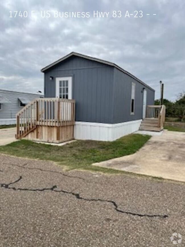 Aladdin Villas Houses under 2,000 Mission, TX 1 Homes