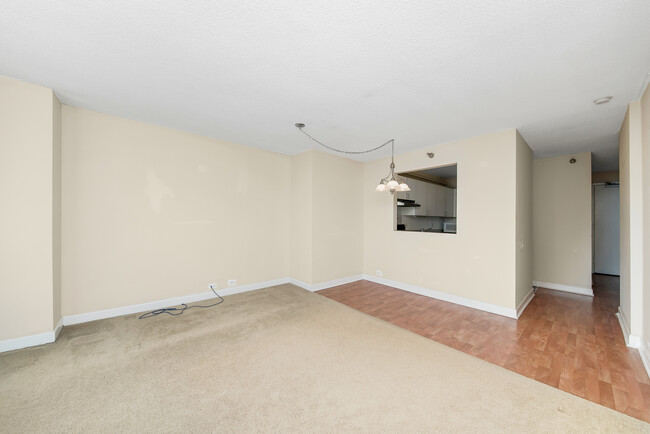 Foto del edificio - 474 N Lake Shore Dr