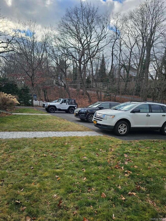 Building Photo - 414 Main St