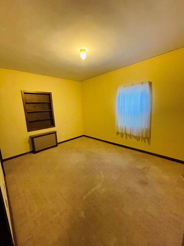 26 2nd St, Glen Cove, NY 11542 House Rental in Glen Cove, NY