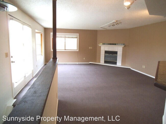 Building Photo - 3 br, 2.5 bath House - 2845 Springdale Lane