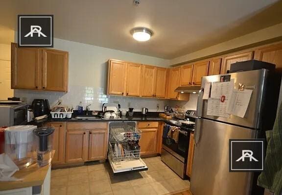 Building Photo - 5 bedroom in Allston MA 02134
