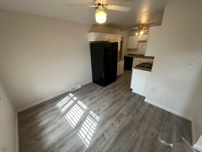 Building Photo - 4638 Swadley St
