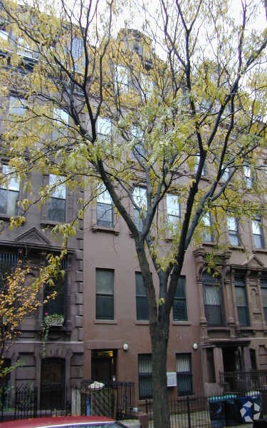 Building Photo - Everett D. Jennings Apts.
