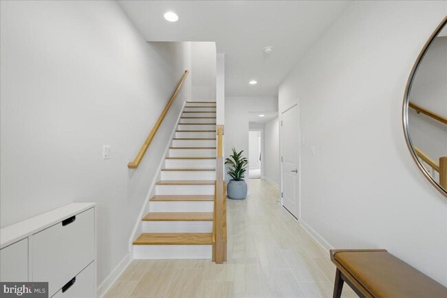 Building Photo - 9228 Wood Violet Ct