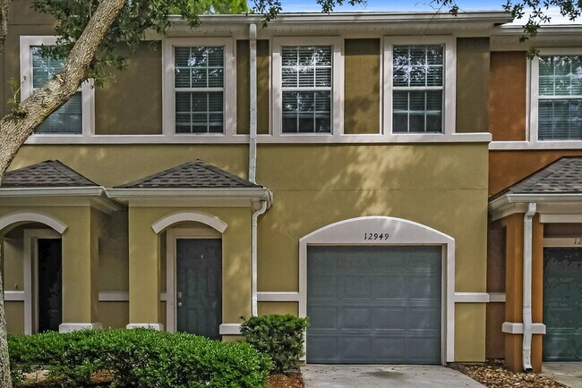Foto del edificio - 12949 Spring Rain Rd