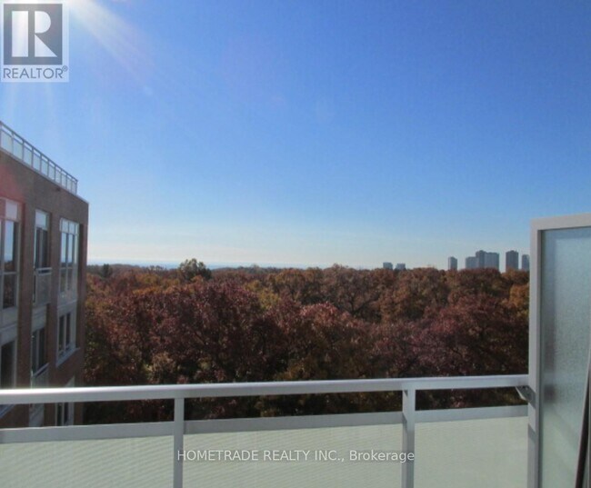 Photo du bâtiment - 1830-1830 Bloor St W