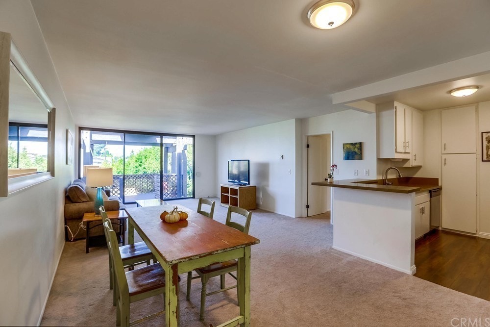 Primary Photo - 7742 Redlands St