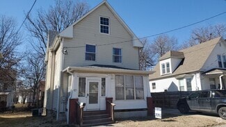 Building Photo - 409 N 9th St
