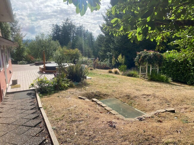 Foto del edificio - A peaceful oasis in charming North Bend, O...