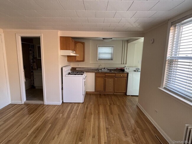 Foto del edificio - 71-58 70th St