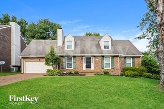Building Photo - 105 Sugar Maple S