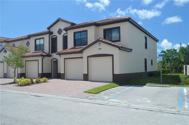 Building Photo - 1806 Samantha Gayle Way