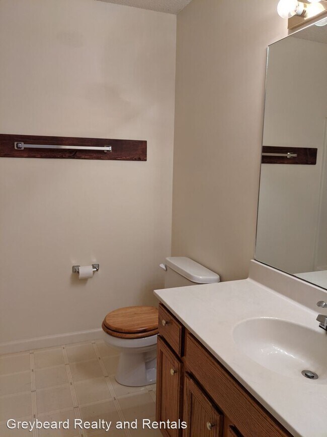 Foto del edificio - 2 br, 1 bath House - 6 Woodcock Street