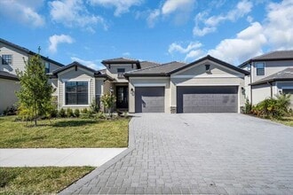 Building Photo - 15159 Sea Salt Wy