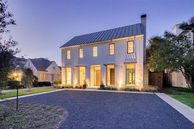 Foto del edificio - 3816 Hanover St