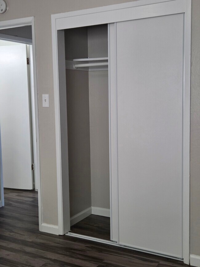 Foto del edificio - 25684 Spring Dr