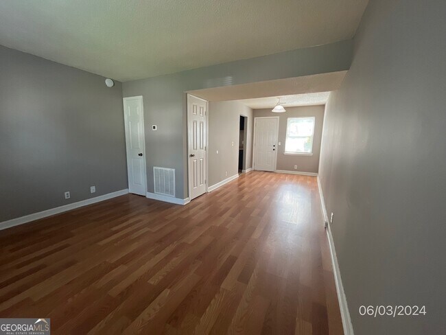 Foto del edificio - 3712 Case St