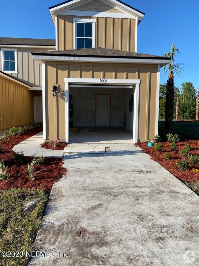 Building Photo - 9593 Mira Loma Dr