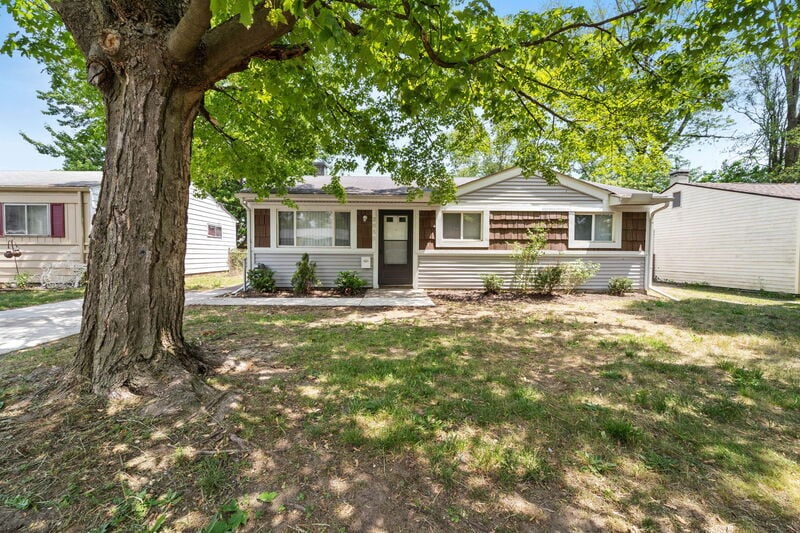 Photo - 2055 Alanson St. *EPM*