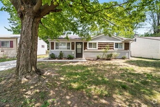 Building Photo - 2055 Alanson St