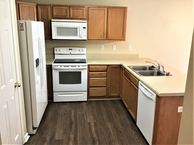 Foto del edificio - 16 Laws Lane