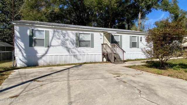 Primary Photo - 3 bedroom in Keystone Heights FL 32656