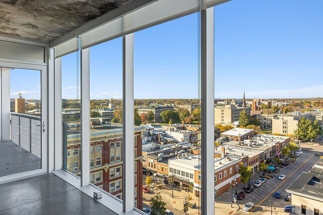 Foto del edificio - 201 E Washington St