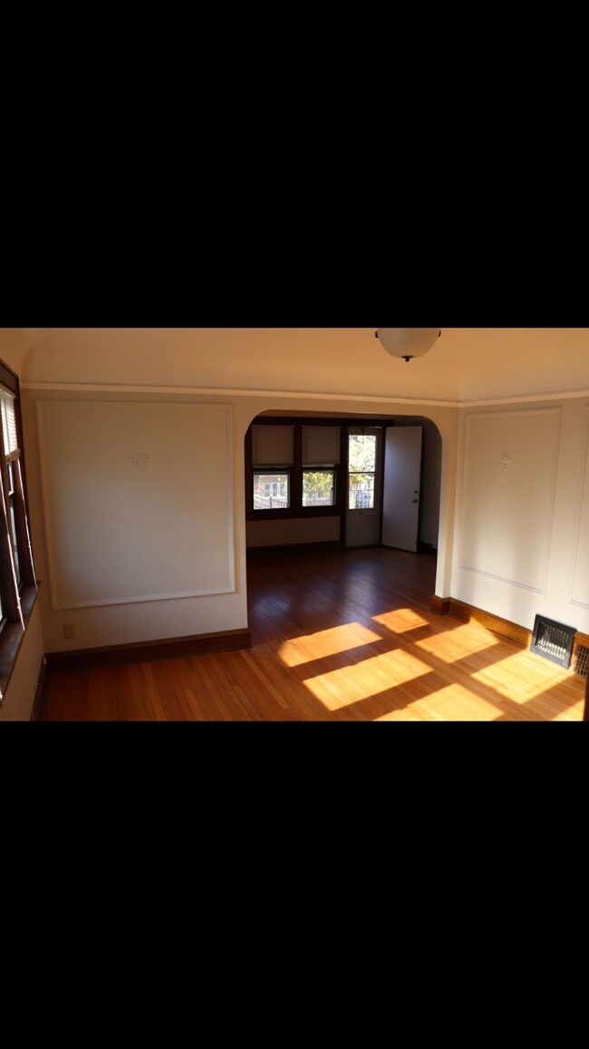 Foto del edificio - 2326 N 63rd St