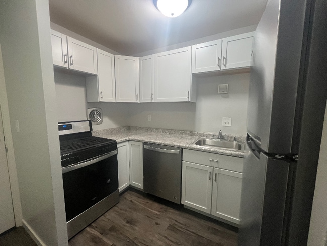 Foto del edificio - 2545 N Cramer St