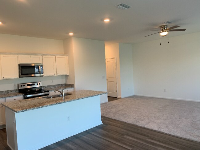 Building Photo - 35499 Shade Fern Ln