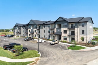Building Photo - Latitude 38