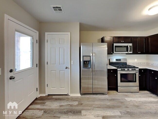 Foto del edificio - 4209 Umbria Rd